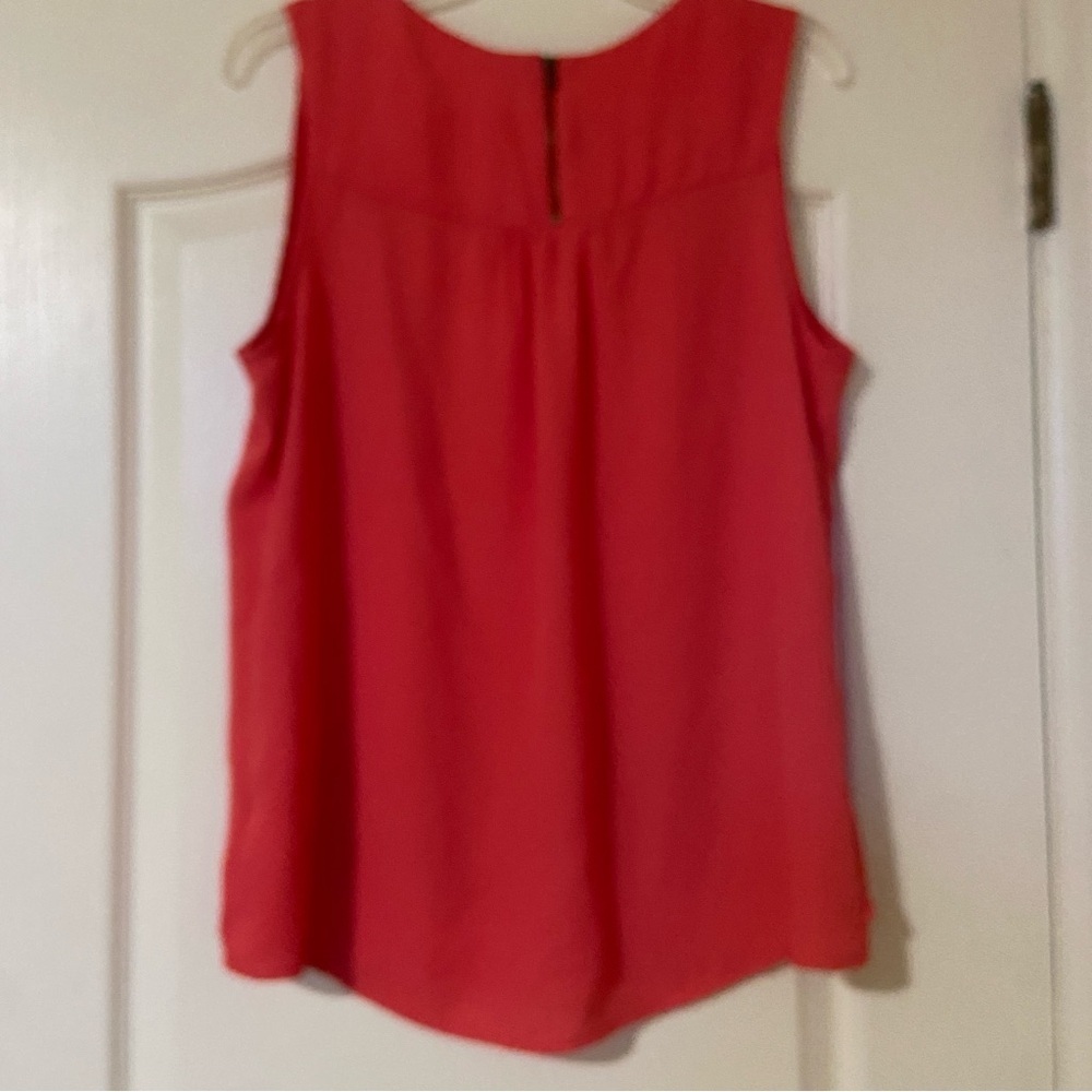 Pleione Coral Sleeveless Blouse with Cut-Out Design - Picture 2 of 9